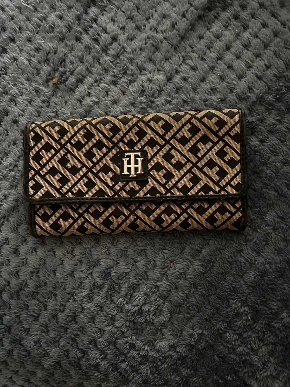 Tommy Hilfiger Black and Tan Signature Trifold Wallet
